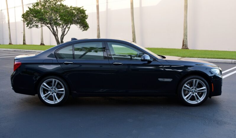 2011 BMW 740I M SPORT full