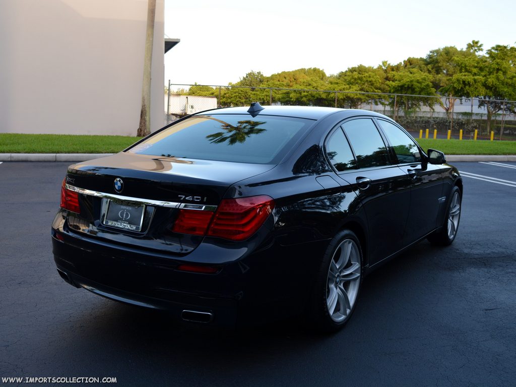 2011 BMW 740I M SPORT