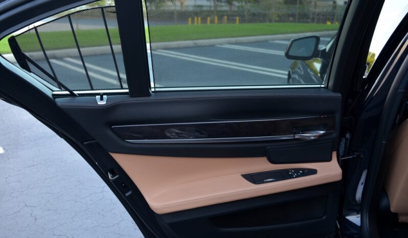 2011 BMW 740I M SPORT full