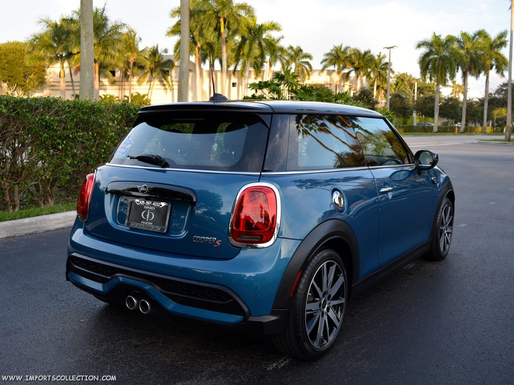 2023 MINI COOPER S ICONIC